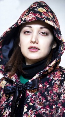 روشنک گرامی-بازیگر ایرانی